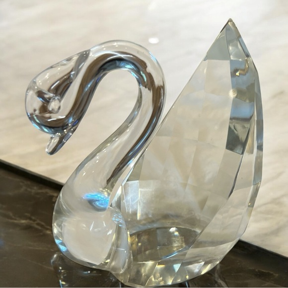 RARE Shannon By Godinger Lead Crystal Swan Sculpture Hand Faceted - Picture 11 of 11